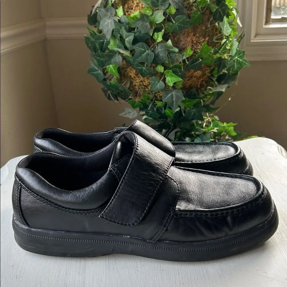 Hush Puppies elegant black